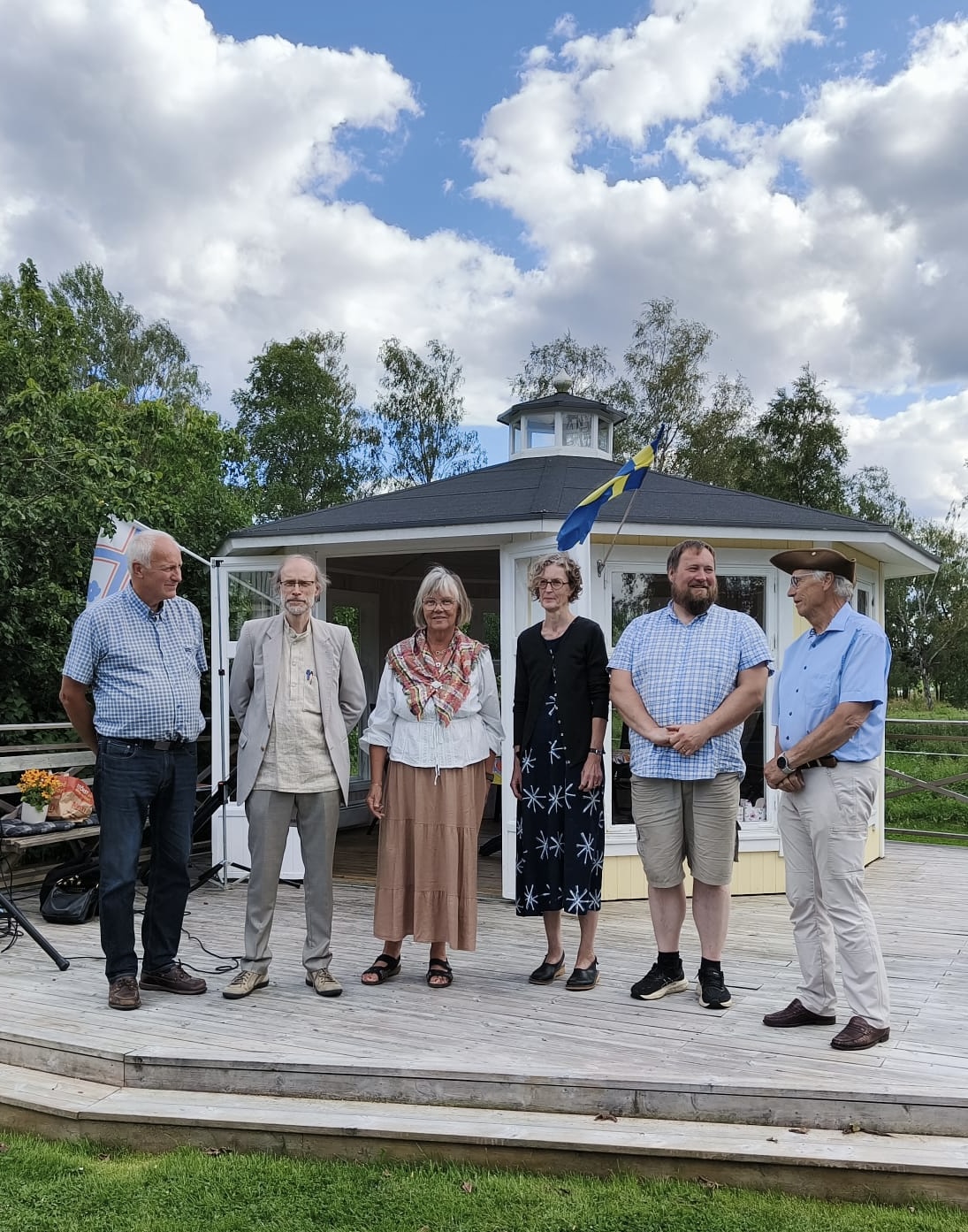 Gruppfoto från Bennetdagen på Lugnö i Florhed